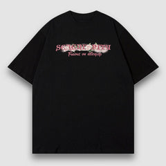 Camiseta estampada con estampado de flores y corazones