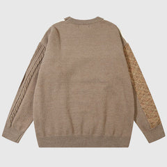 Strickpullover mit verdrehtem Patchwork-Design