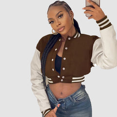 Chaqueta corta con contraste de color