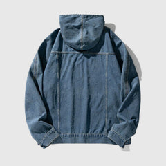 Sudadera con capucha vintage desgastada y estilo urbano