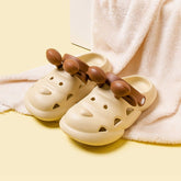 Lindo zueco de jardín de asta de ciervo