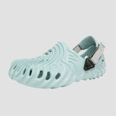 Zuecos de playa casuales de color liso