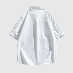 Camisa moderna con paneles de rayas