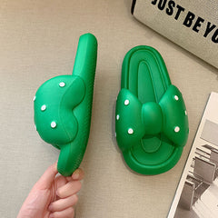 Sandalias con forma de lazo de lunares