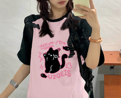 Linda camiseta bordada con gato