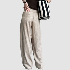 Pantalones anchos estilo Old Money