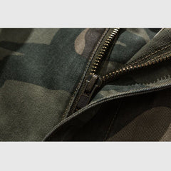 Pantalones cortos cargo con bolsillo de camuflaje