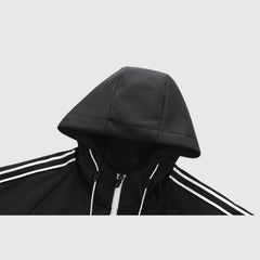 Conjunto de chaqueta con tirantes en contraste