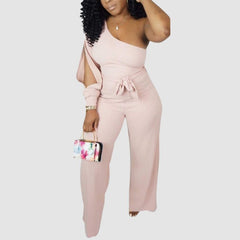 Monos con abertura y lazo en un solo hombro