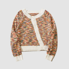 Kurzer Cardigan-Pullover aus meliertem Strick