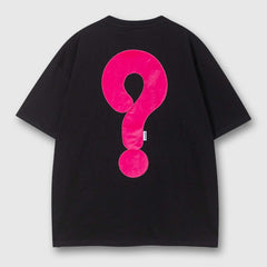 Camiseta con preguntas coloridas