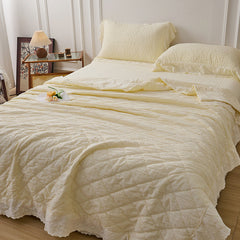 Ellie Lace Ruffle Quilted Bedding Set - Yellow