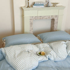 Josie Bow Tied Striped Bedding Set - Blue