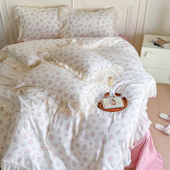Delicate Floral Lace Ruffled Bedding Set - Pink
