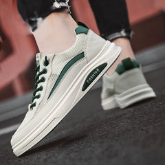 Weiße atmungsaktive trendige Mesh-Sneakers für Herren