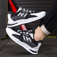 Atmungsaktive Schnürschuhe aus Mesh für Herren