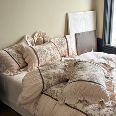 Lillian Retro Floral Ruffle Bedding Set