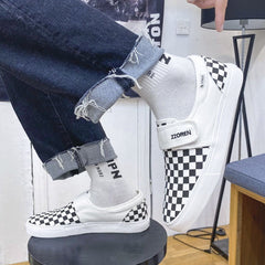 Zapatillas deportivas con velcro y diseño a cuadros blancos y negros para mujer y hombre