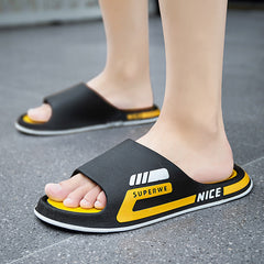 Charmante Herren-Flip-Flops mit weicher Sohle für den Sommer
