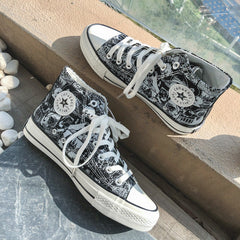 Vielseitige Frühlings-Graffiti-Canvas-Schuhe für Herren