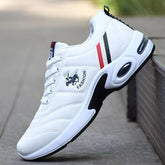 Zapatillas blancas impermeables, elegantes y con encanto para hombre