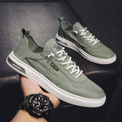 Herrensneaker aus Seideneistuch im koreanischen Stil