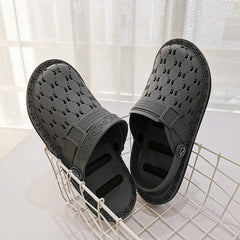 Stylish Men's On Dot Dual-purpose Sandals