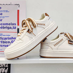 Zapatos de lona blancos de punta redonda y estilo grande para hombre