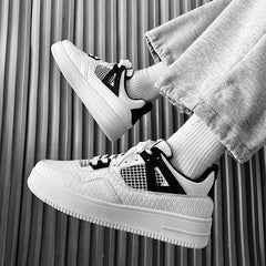 Graceful Glamorous Men's Flat Leisure Forest Sneakers