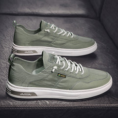 Herrensneaker aus Seideneistuch im koreanischen Stil