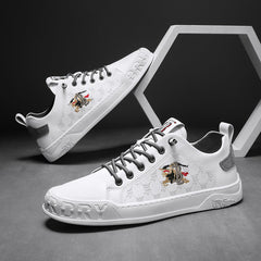 Zapatos casuales blancos de moda transpirables con suela suave para hombre