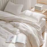 Boho Tufted Bedding Set - White