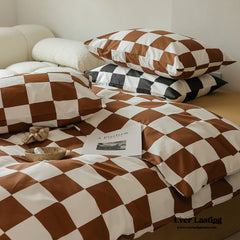 Chess Bedding Set - Brown