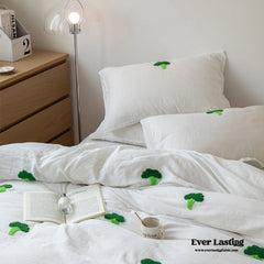 Double Layered Embroidered White Bedding Set - Broccoli