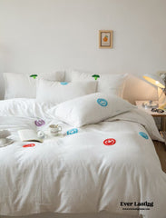 Double Layered Embroidered White Bedding Set - Happy Face