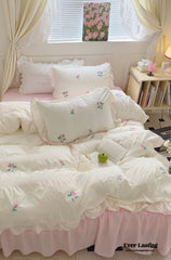 Dreamy Embroidered Ruffle Bedding Set - Roses