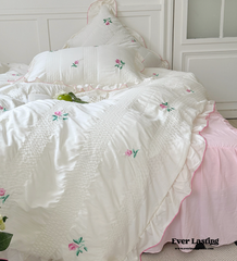 Dreamy Embroidered Ruffle Bedding Set - Roses