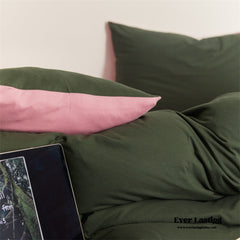 DUO Maximalist Jersey Knit Bedding Set - Barbie Pink + Forest Green