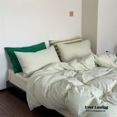 French Stripes Minimal Bedding Set - Green Yellow
