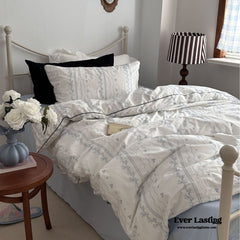 Fresh Jasmine Floral Bedding Set