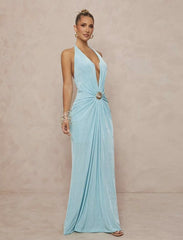 Slimming Vacation-Style Dress