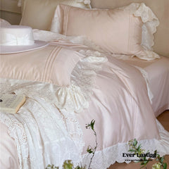 Isabelle Silky Cottage Ruffled Bedding Set - Pink