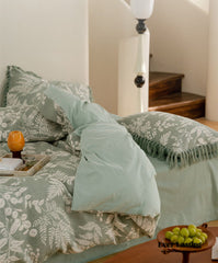 Jacquard Tufted Floral Bedding Set - Green