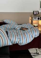 Jersey Knit Retro Stripe Bedding Set - Blue + Burgundy