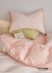 Minimal Jacquard Bedding Set - Peach