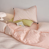 Minimal Jacquard Bedding Set - Peach