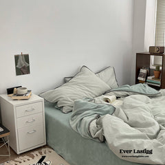 Minimalist Solid Velvet Neutral Bedding Set - Green