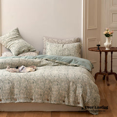 Mother Earth Floral Bedding Set - Green Buttoned