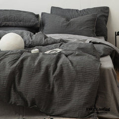Neutral Bedding Set - Gray