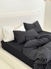 Refreshing Black Thin Stripe Bedding Set